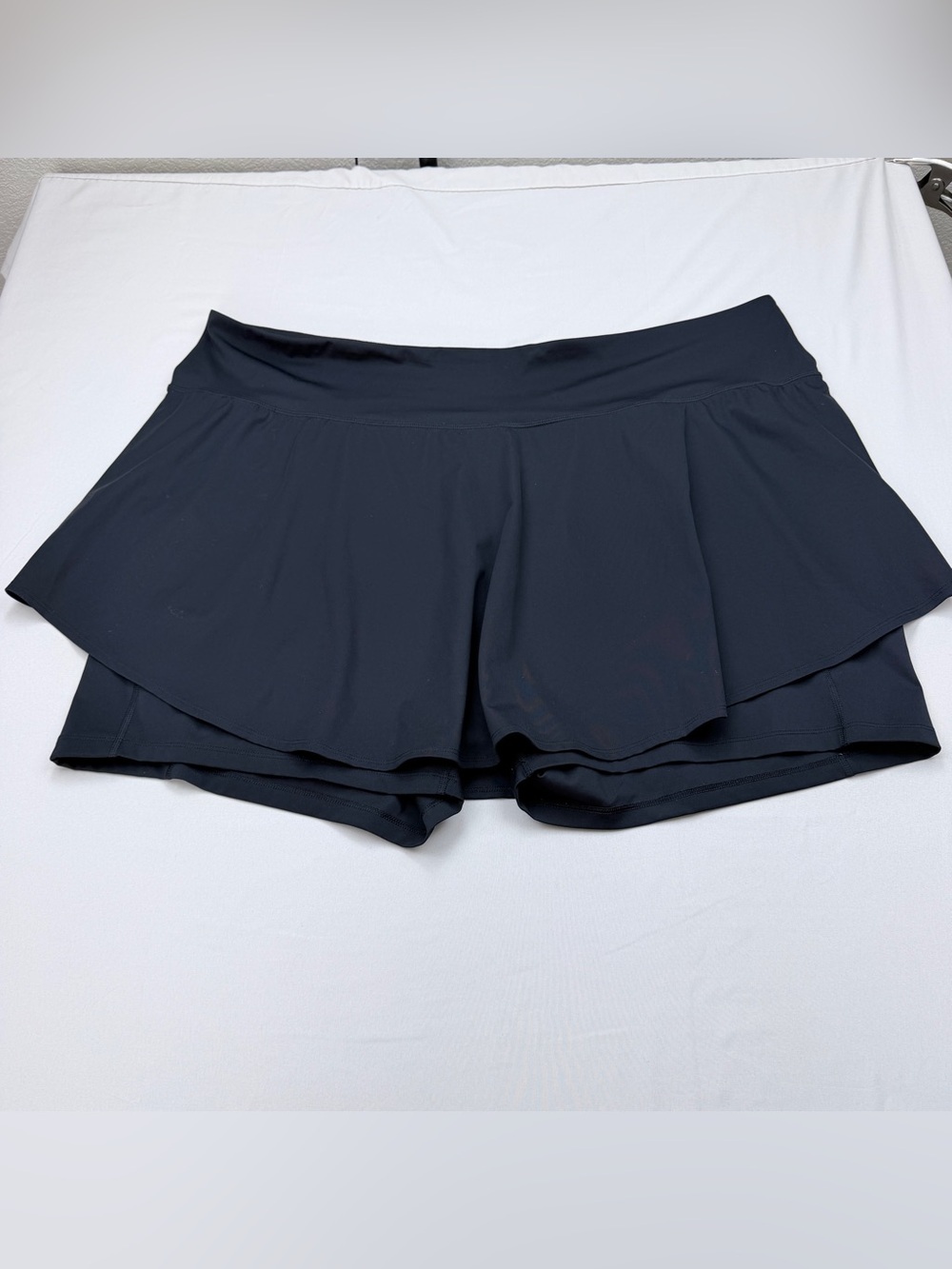 Old Navy Black Active Skort with Built-In Shorts - Picture 1 of 6